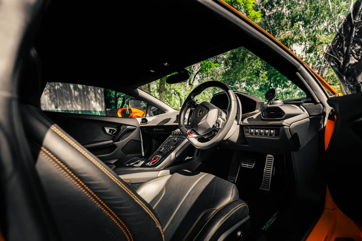 Interior detail - Lamborghini Huracan